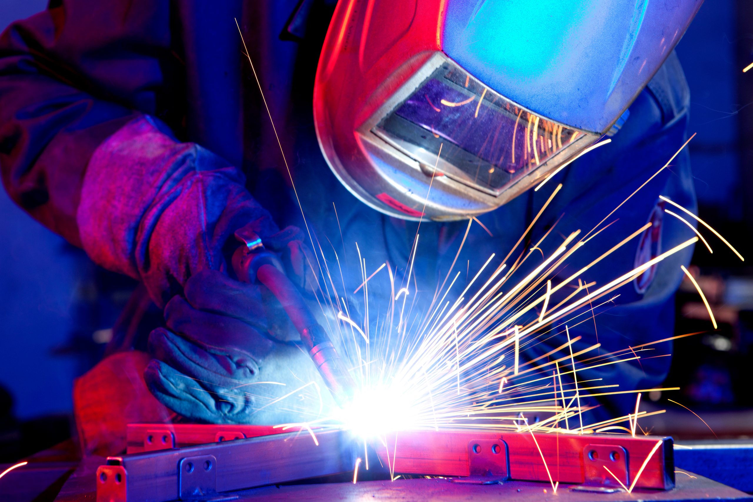 Welder erecting technical steel